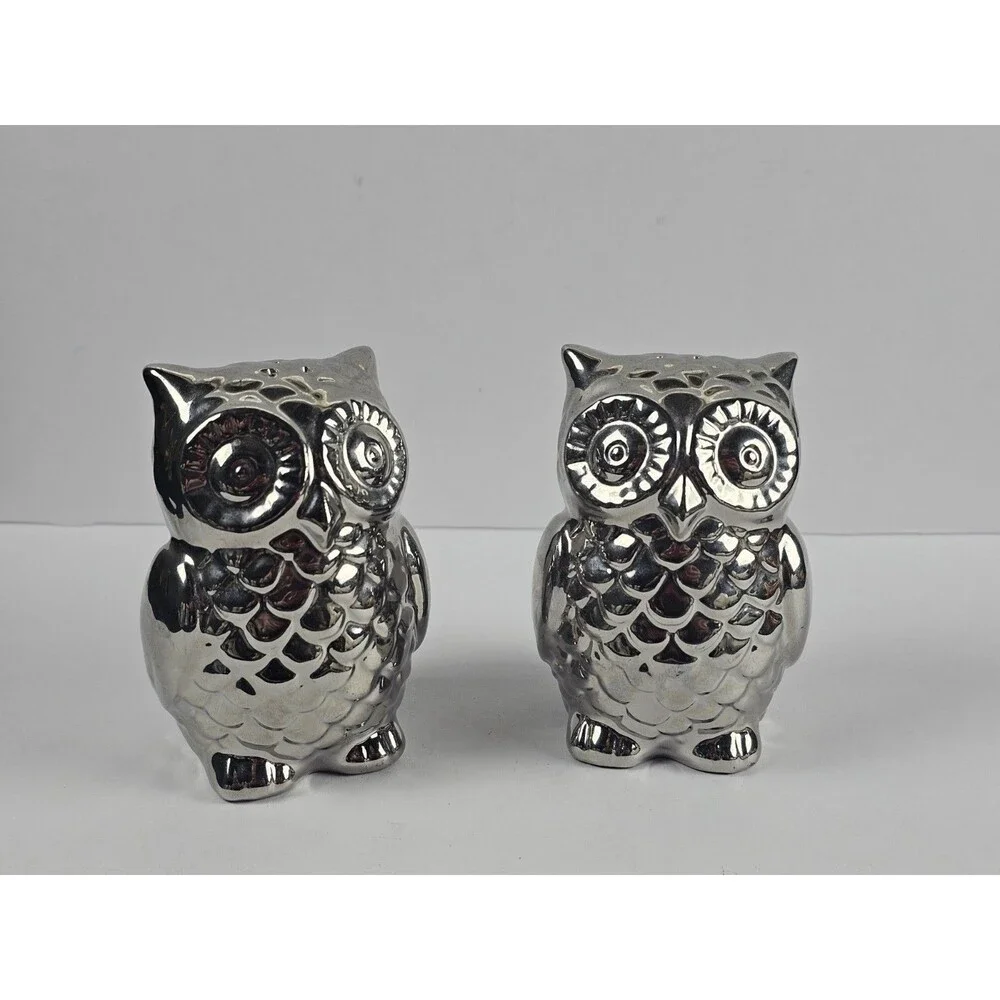 Vintage Pewter Silver Color Owl Salt And Pepper Shakers 3.75
